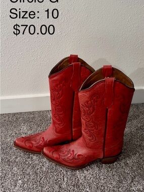 Circle G Red Embroidered Women’s Western Heeled Boots